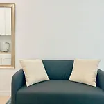 New Dtla Apartment W/Private Parking